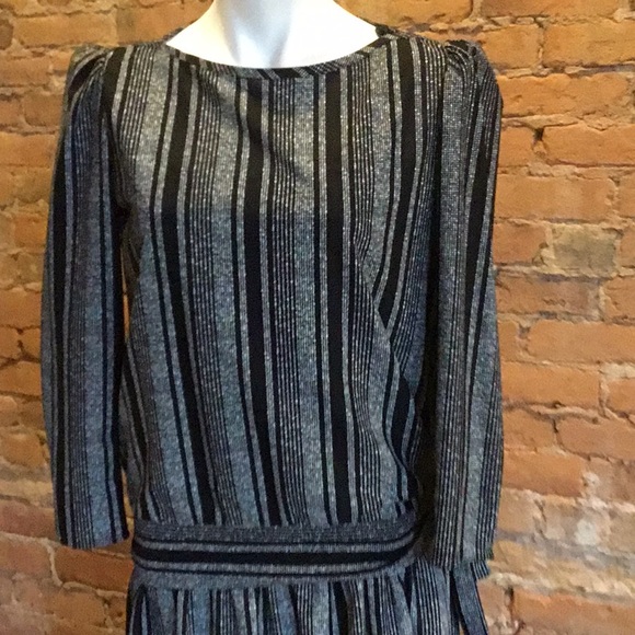 S.L Petites Vintage Dress Set - Picture 3 of 4